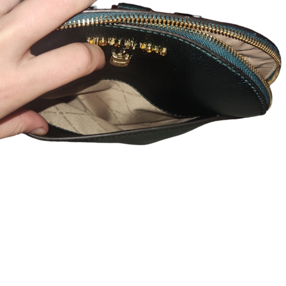 Dark Green MICHAEL KORS bag - Picture 3 of 10